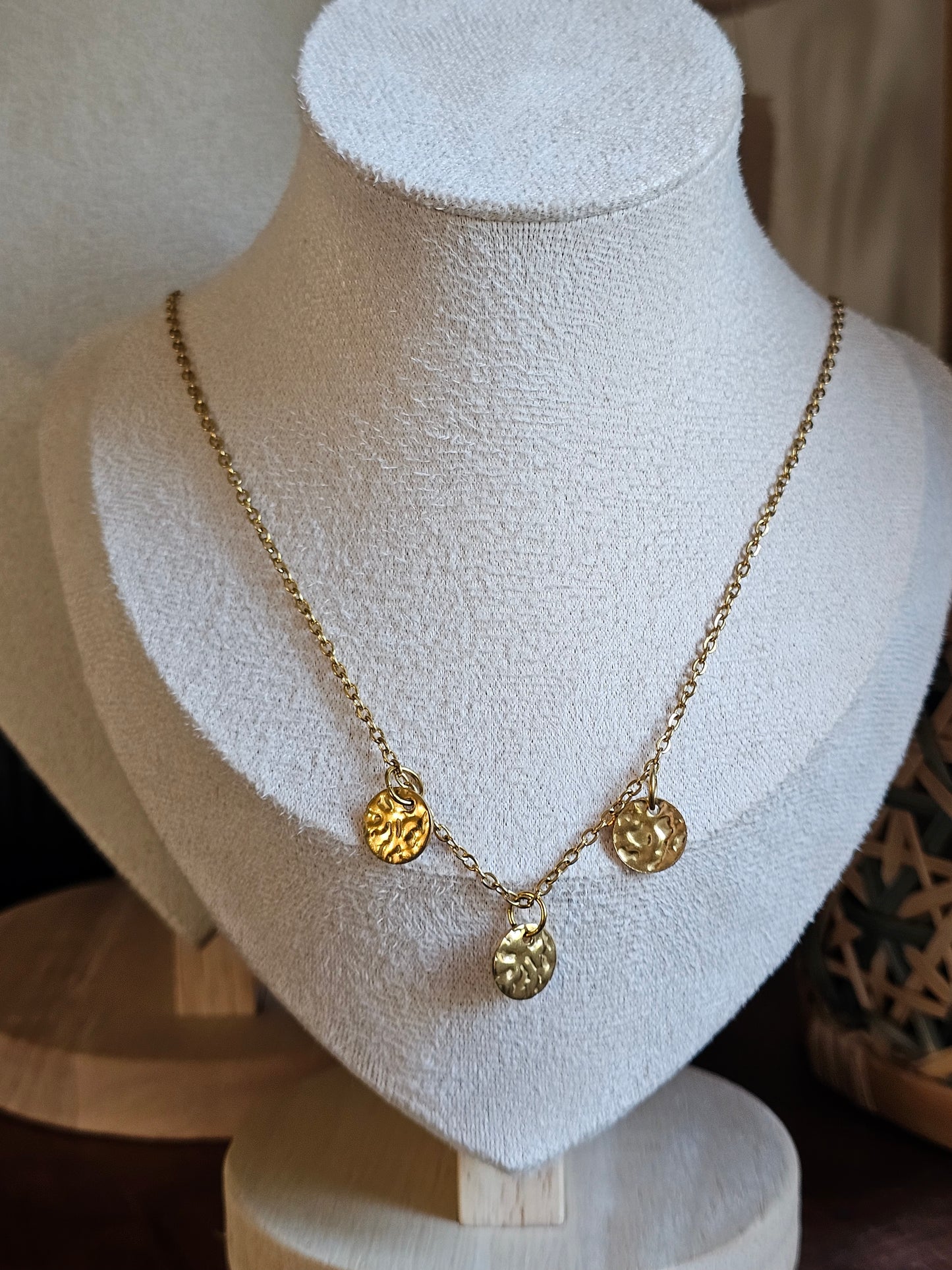 Collier Erna