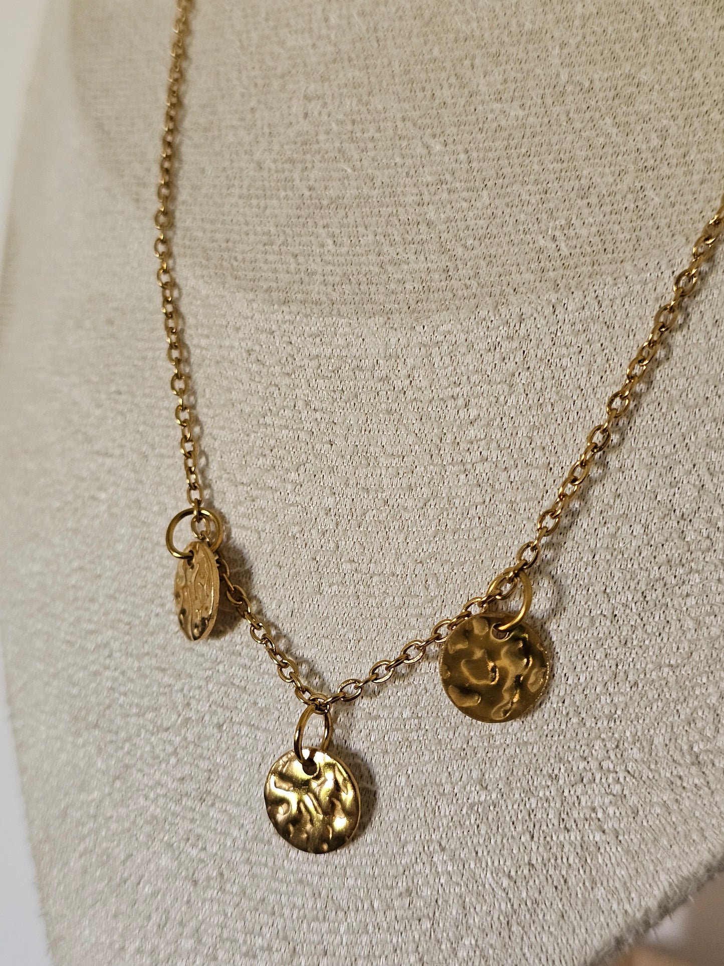 Collier Erna