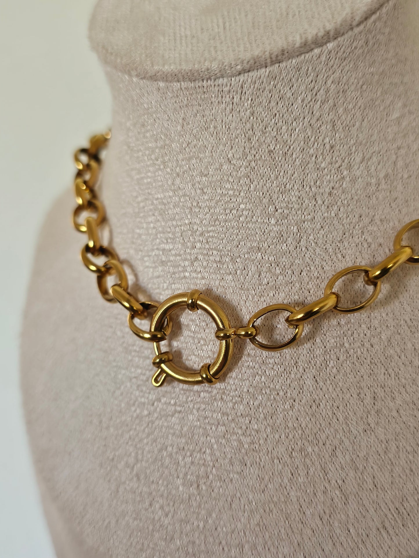 Collier / ras de cou Inara