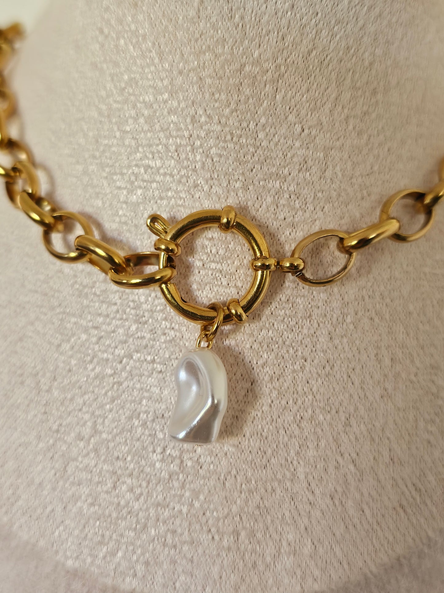 Collier / ras de cou Danaë