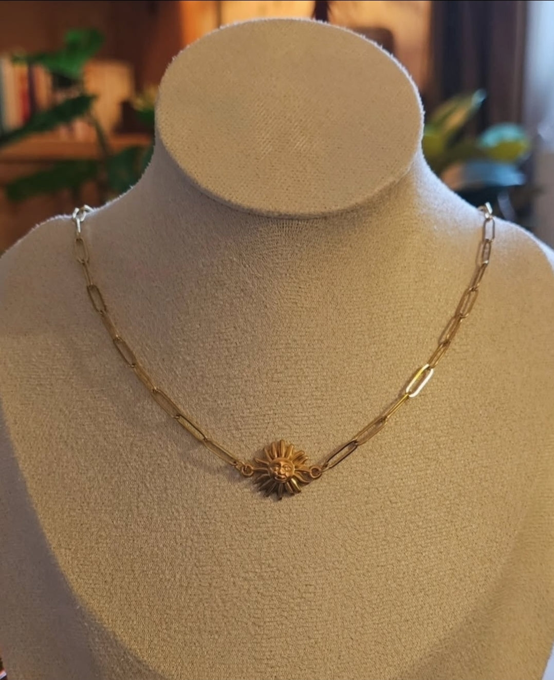 Collier Joud