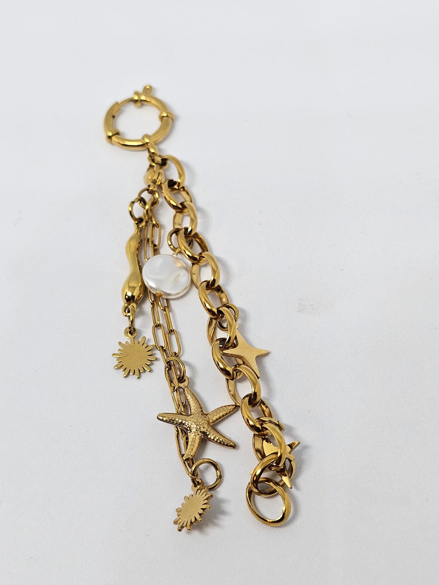 Les charms de téléphone Bella