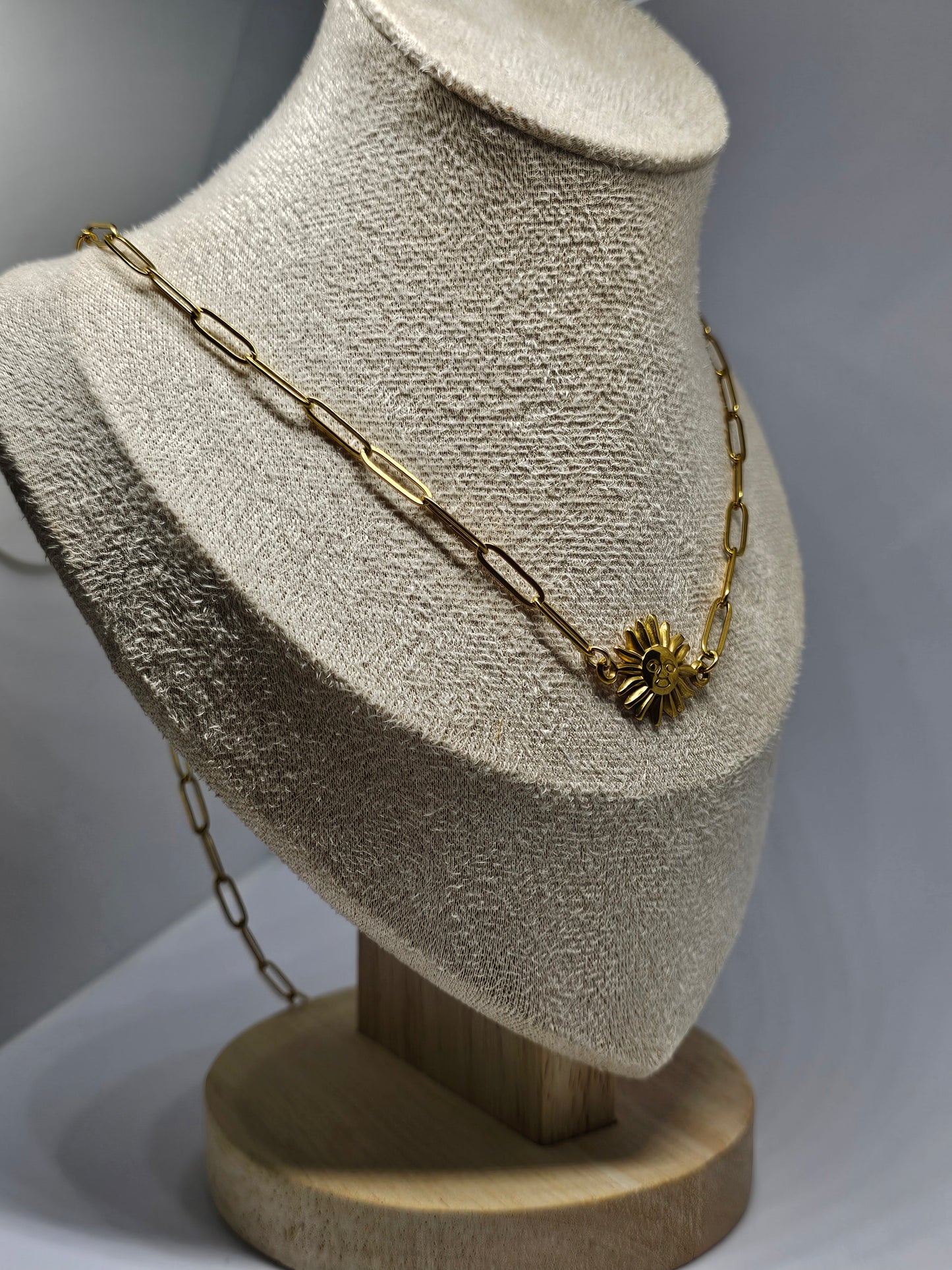 Collier Joud