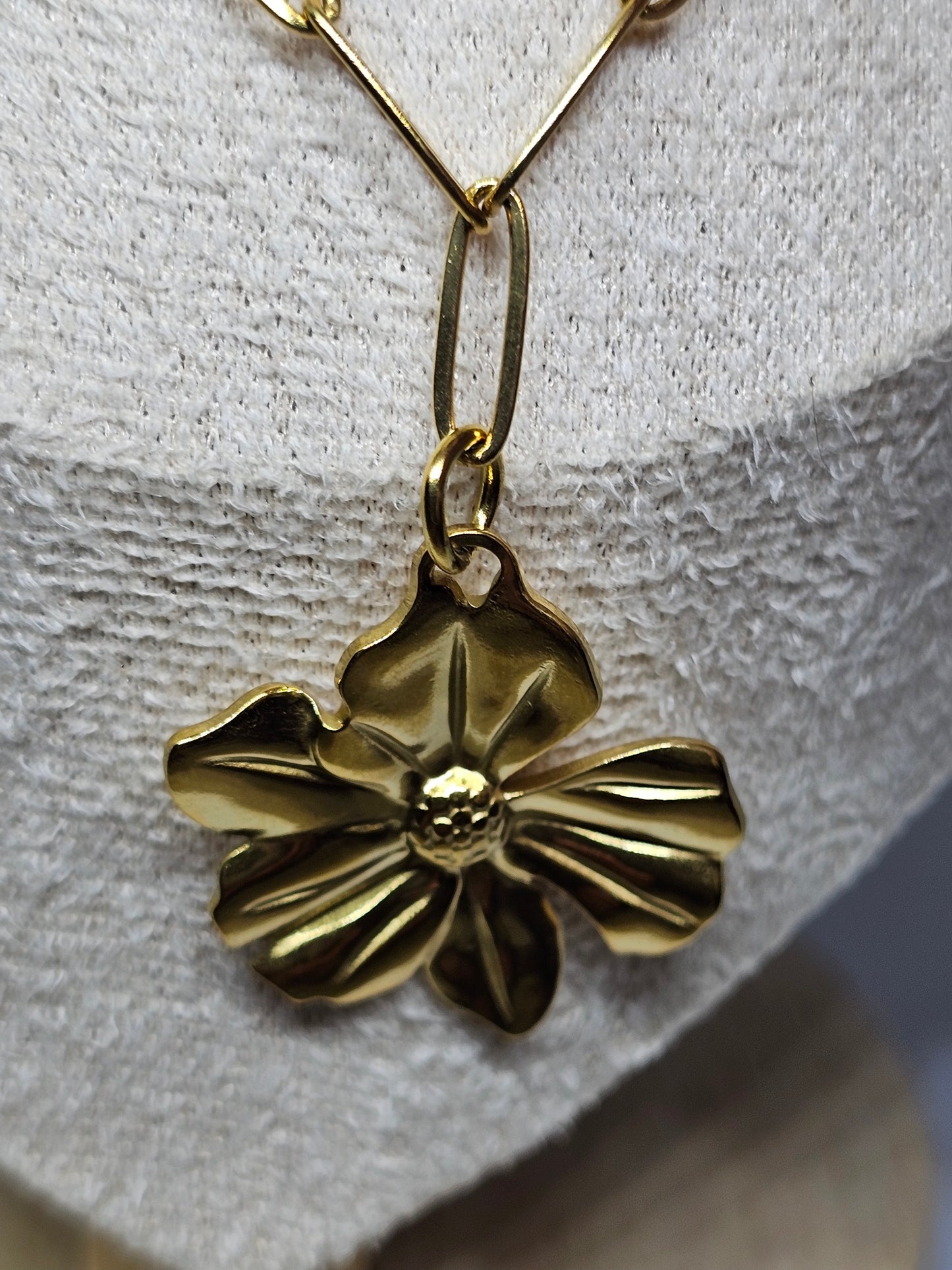 Collier Yael