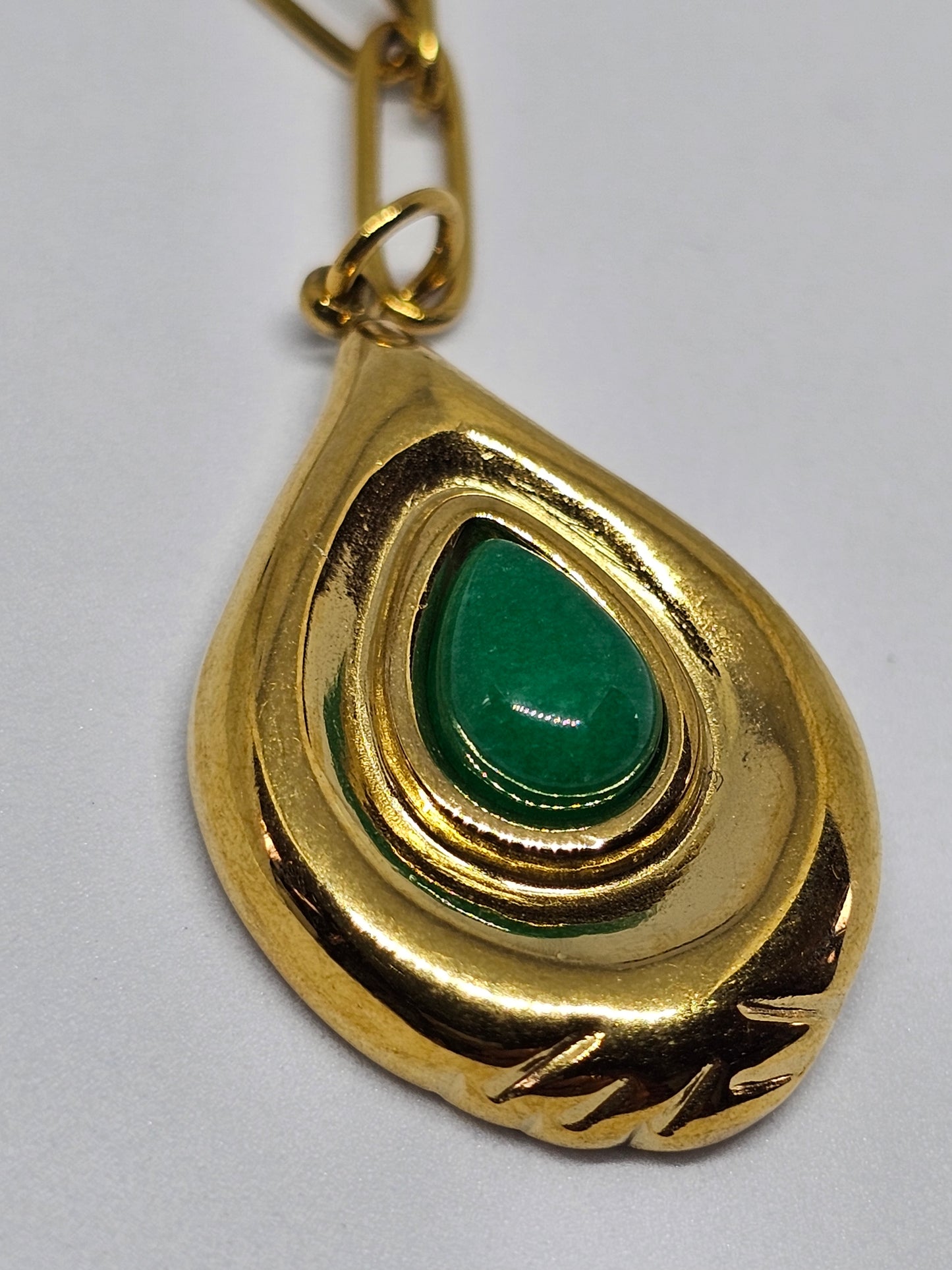 Collier Asa