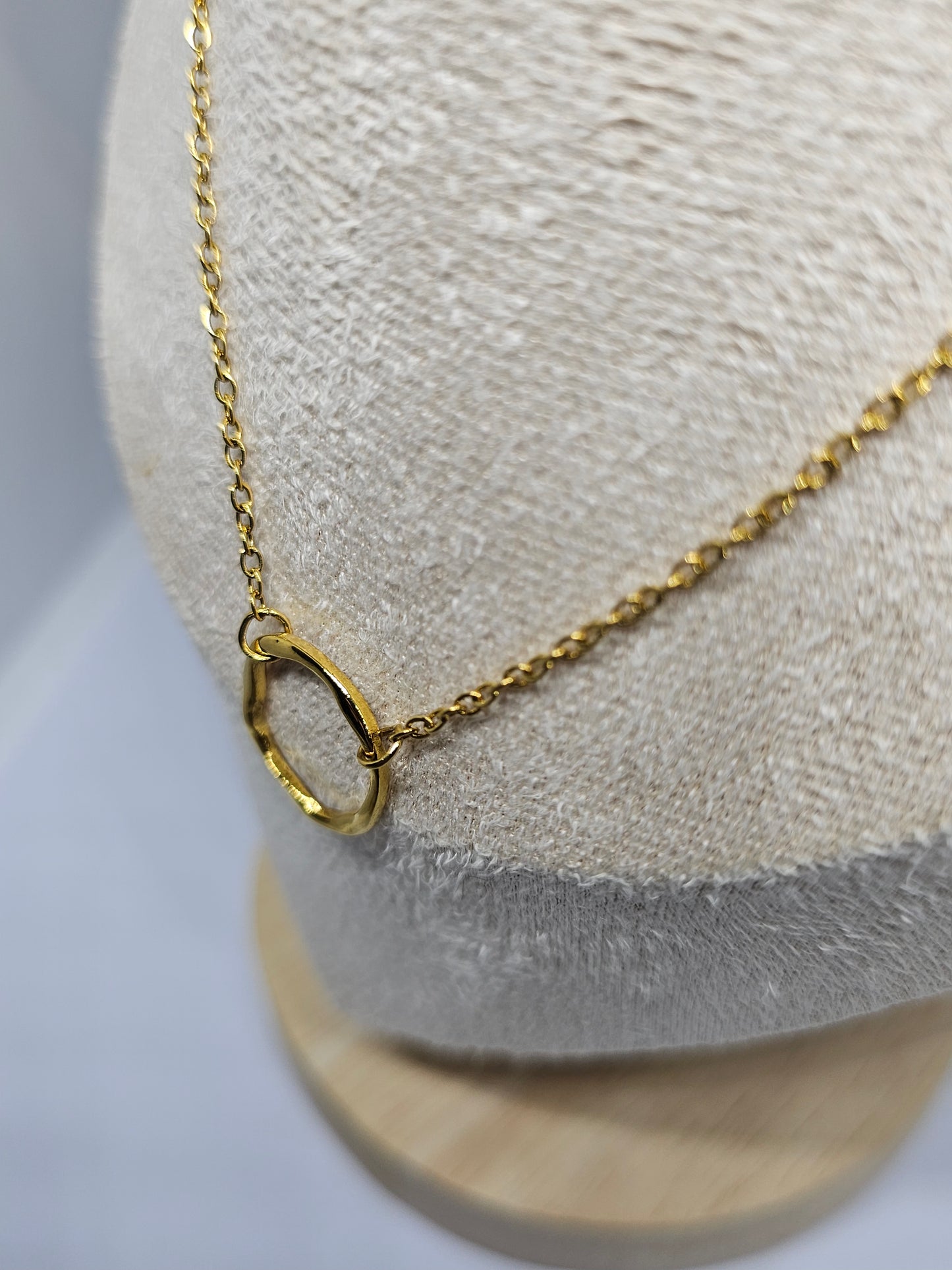 Collier Ayani