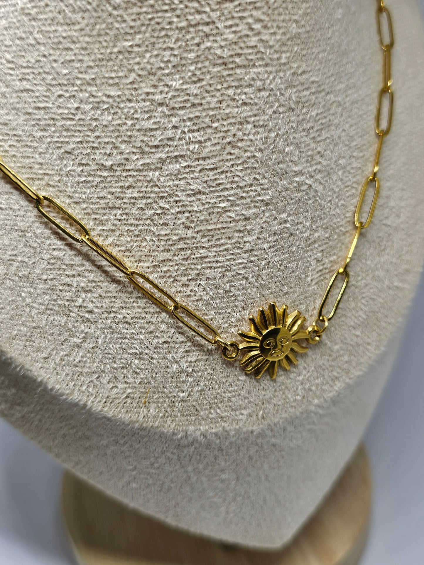 Collier Joud